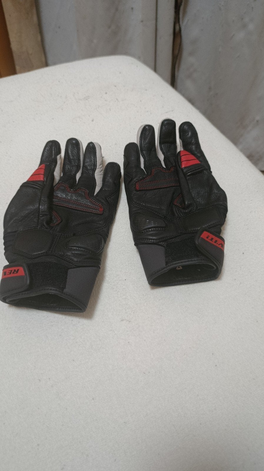 Magnifique gants en cuir, REV'IT!, Enlèvement ou Envoi, Neuf, sans ticket, Hommes