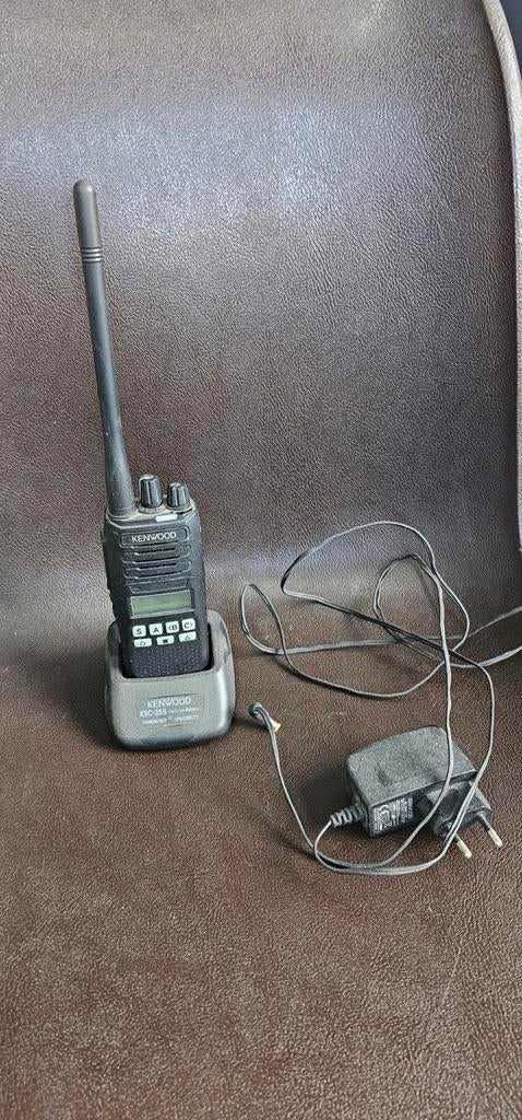 Talkie-walkie Kenwood., Telecommunicatie
