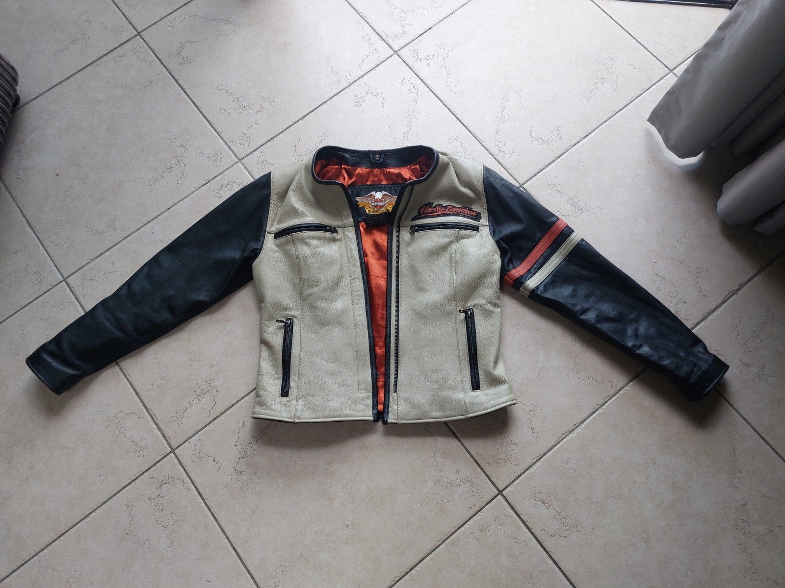 Harley Davidson lederen damesvest - Zo goed als nieuw, Motoren, Kleding | Motorkleding, Jas | leer, Dames, Nieuw zonder kaartje