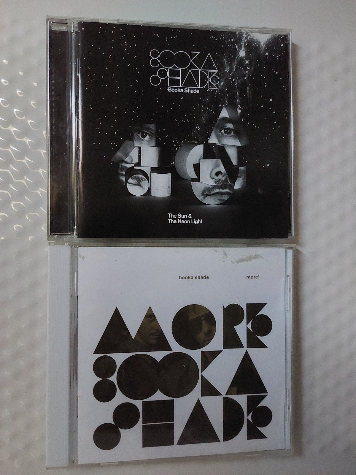 BOOKA SHADE, Verzenden