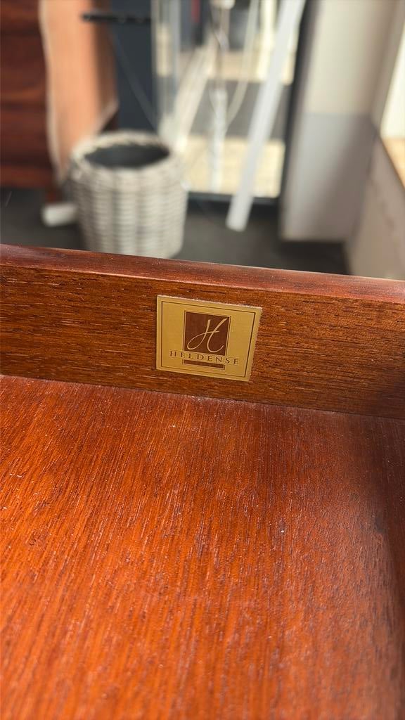 Heldense bureau antiek, Huis en Inrichting, Ophalen, Zo goed als nieuw