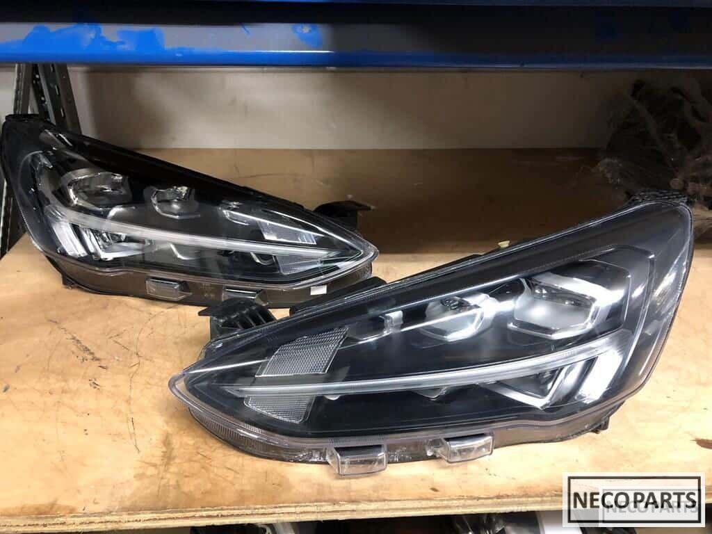 Ford focus mk4 led vol led koplamp geen xenon origineel, -, -, -, Enlèvement ou Envoi