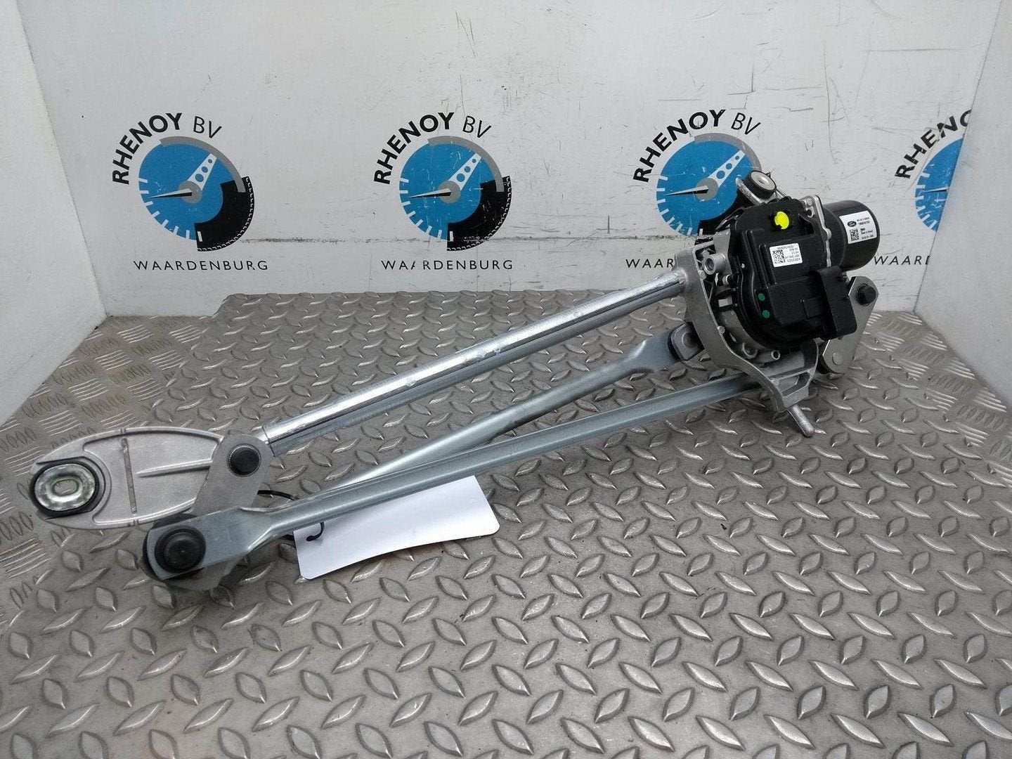 FORD KUGA RUITENWISSERMOTOR VOOR W000107332 2023, Enlèvement ou Envoi, Utilisé, ARN reconnu