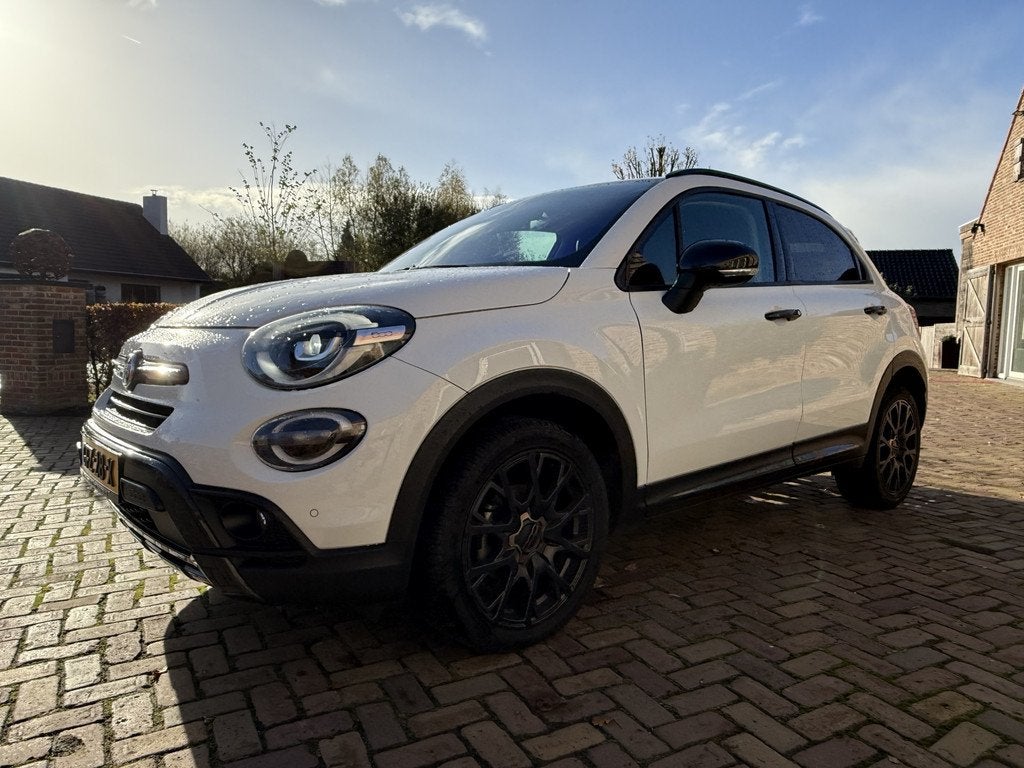Fiat 500X 1.0 GSE Urban 120TH Edition 5-deurs / SUV / Terrei, Autos, Fiat, Cuir et Alcantara, Entreprise, Boîte manuelle, 500X
