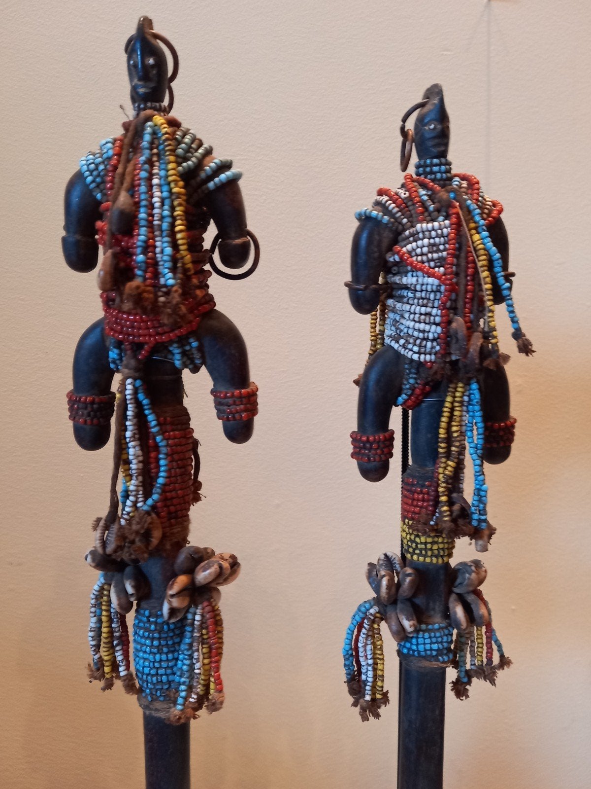 Afrikaanse NAMJI-DOLL uit Kameroen, Antiek en Kunst, Ophalen of Verzenden