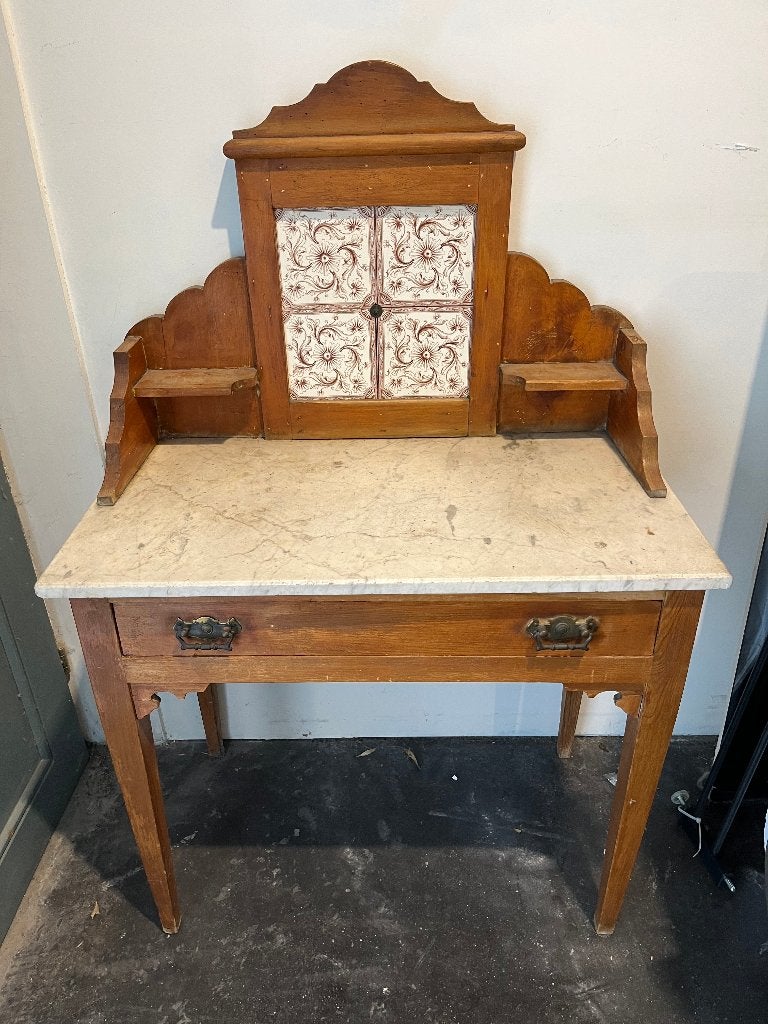 COIFFEUSE ANCIENNE, Ancien, Moins de 100 cm, Enlèvement, Utilisé
