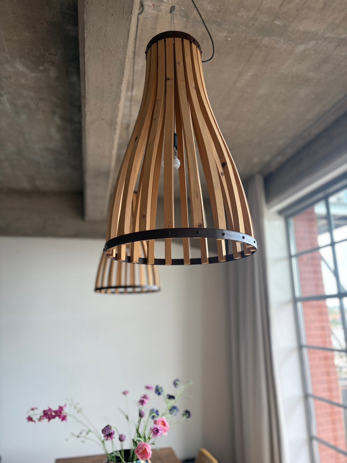 Lot de 2 lampes suspendues design, Enlèvement, Comme neuf, Bois