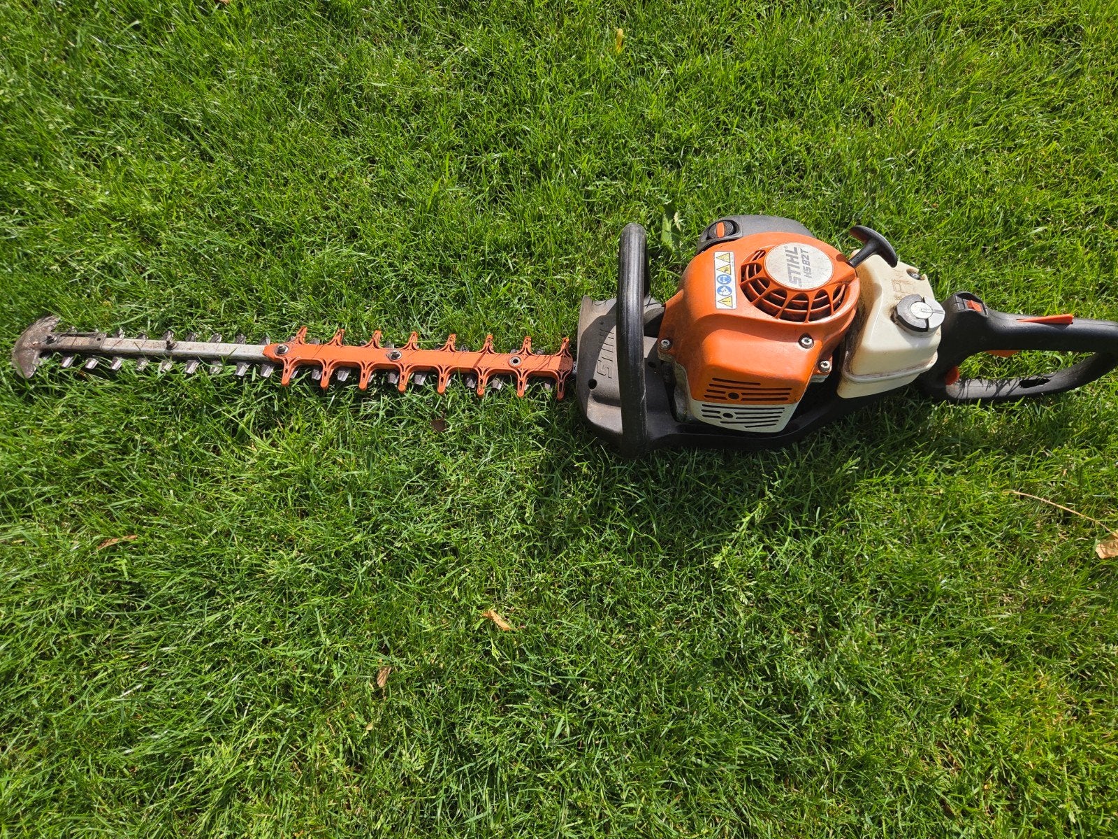 Taille-haie 60 cm, Jardin & Terrasse, Taille-haies, Enlèvement, Utilisé, Essence, Stihl