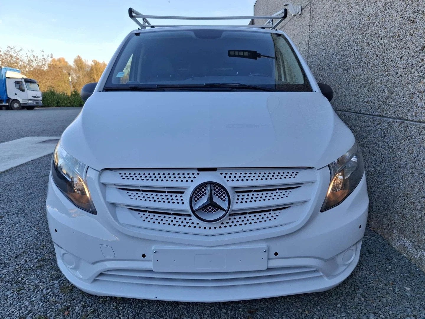 Mercedes-Benz Vito 116 AUTOMATIQUE (bj 2021), Auto's, Bestelwagens en Lichte vracht, Automaat, Stof, Gebruikt, Parkeersensor