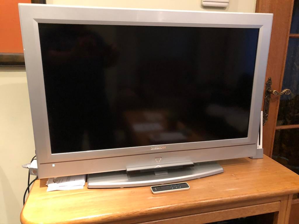 Téléviseur LCD Medion 32 pouces (81 cm) — modèle MD 20258, Enlèvement, Comme neuf, LCD