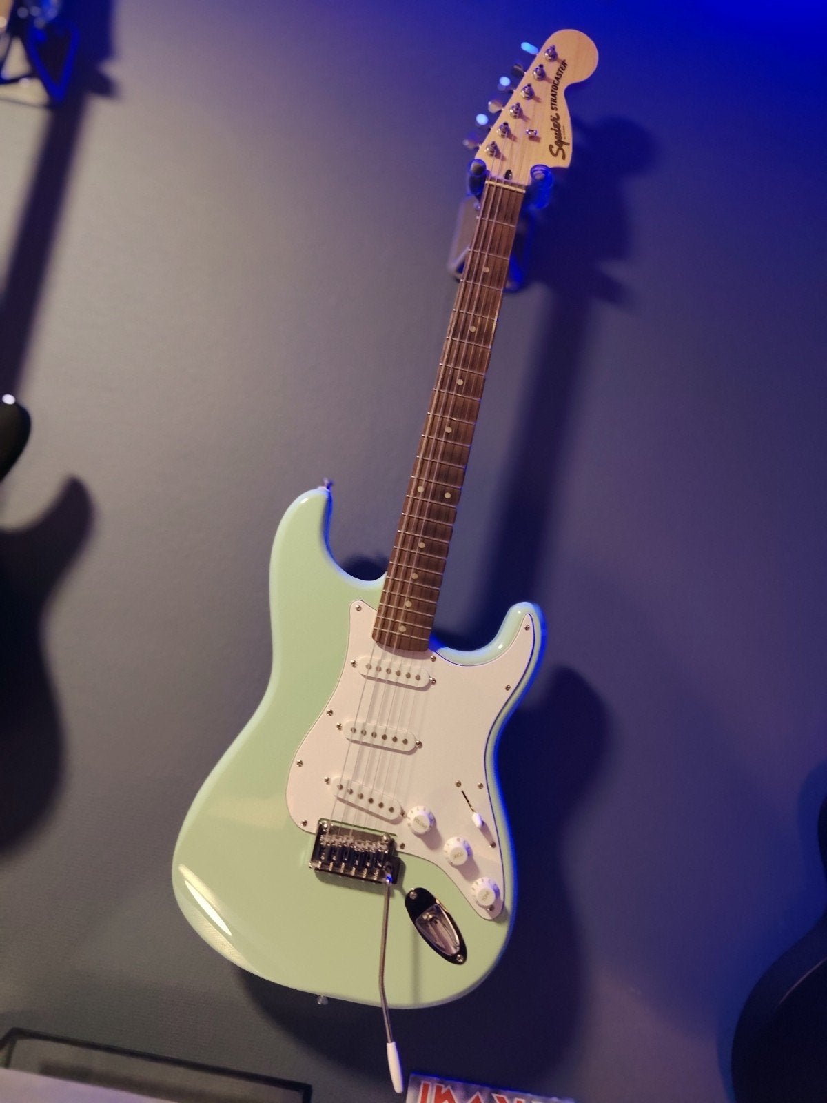 Squier Stratocaster Affinity, Enlèvement, Utilisé, Fender