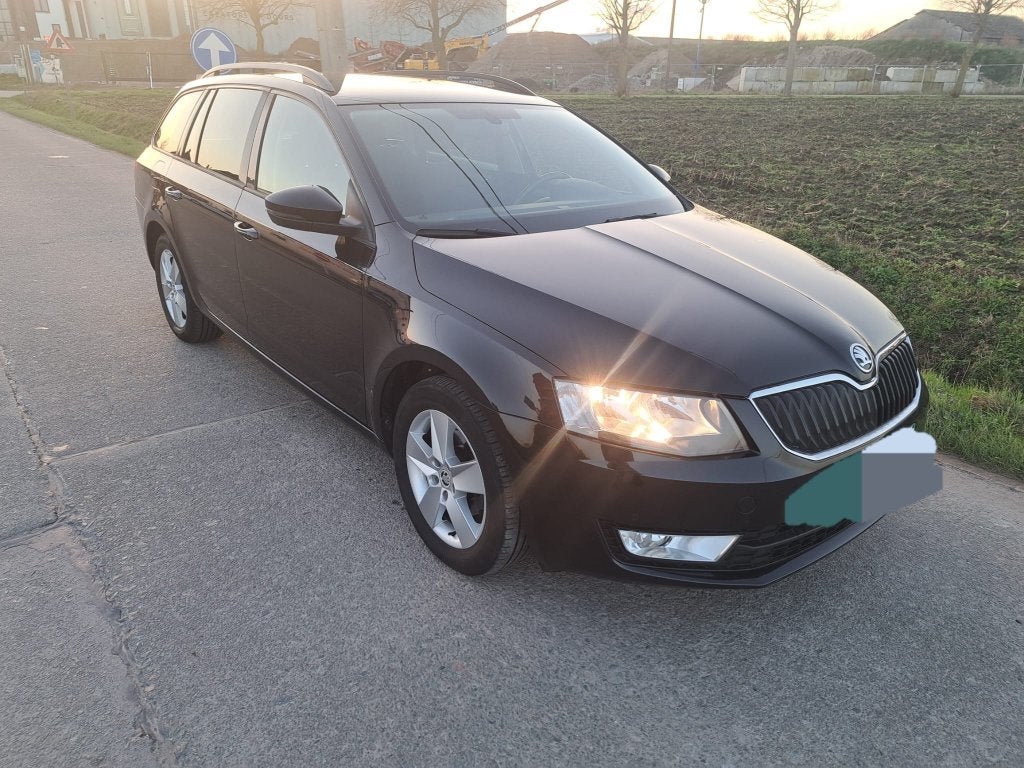 Skoda octavia 1.6tdi bwj2016 euro6, Auto's, Skoda, Particulier, Te koop, Octavia