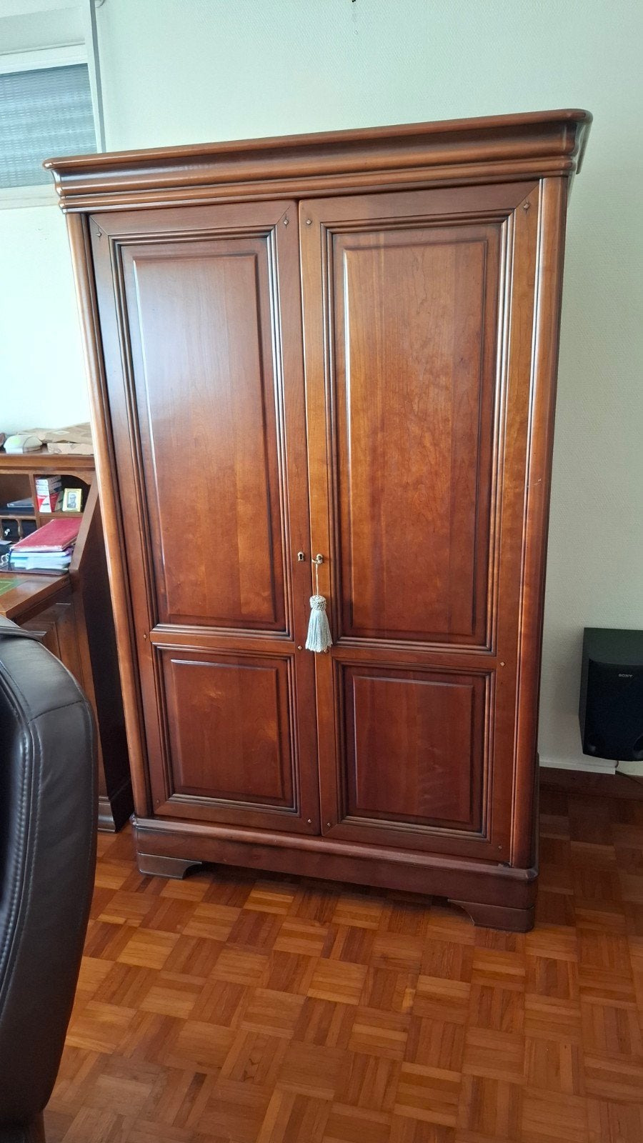 kast, Enlèvement