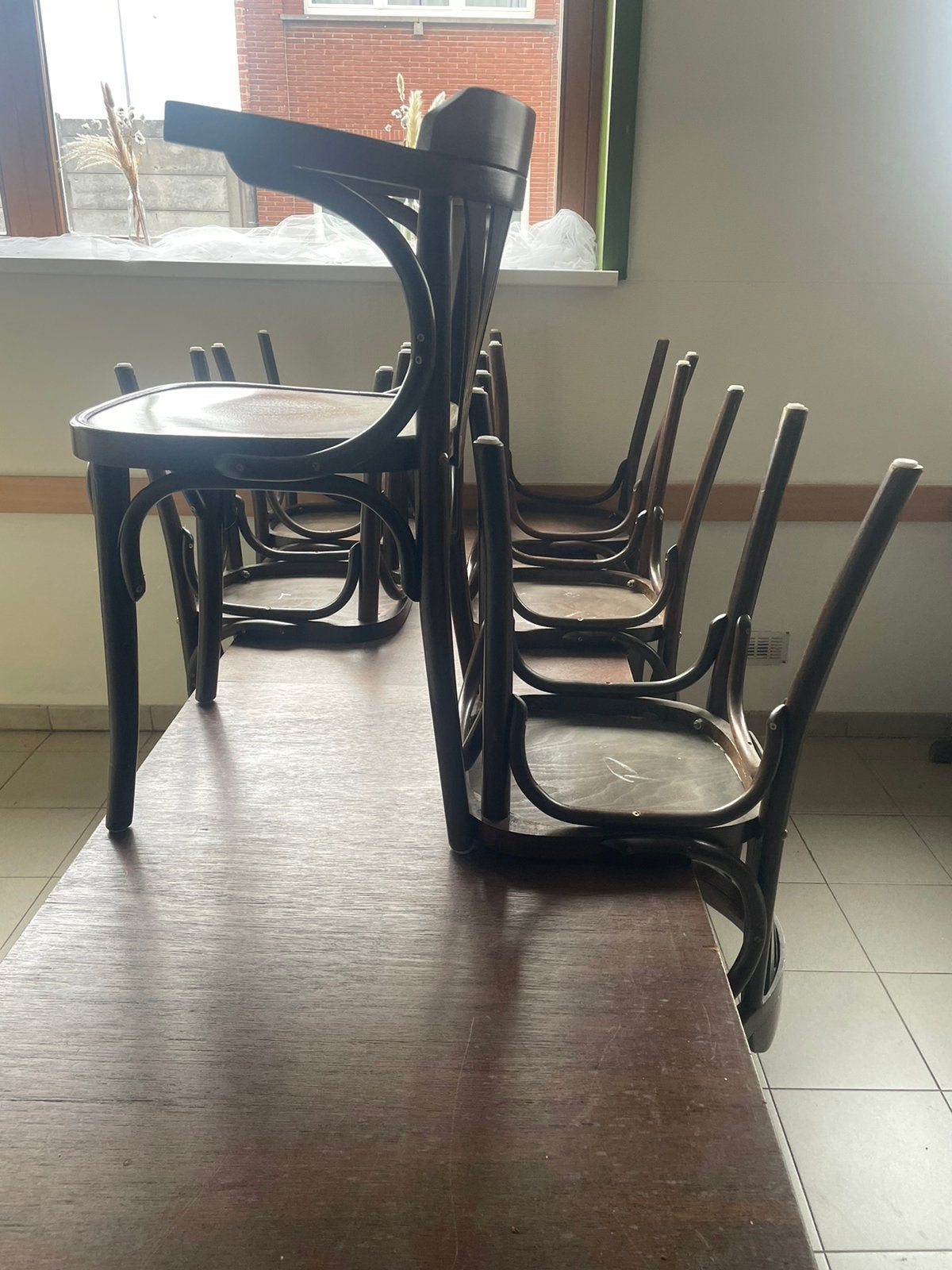 Horeca tafels en stoelen, Ophalen, Zo goed als nieuw