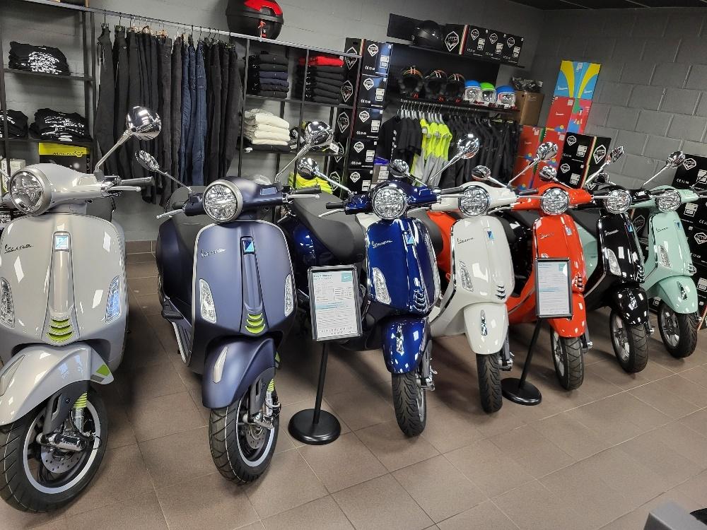 Vespa Primavera 125cc, Motoren, Motoren | Piaggio, Scooter, Nieuw, Bedrijf, 125 cc