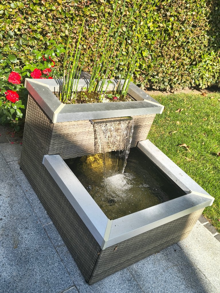 Fonteinbak Ubbink, Ophalen, Zo goed als nieuw, Fontein