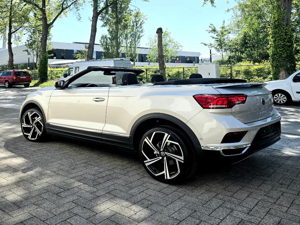 Vw T-Roc 1.5TSI Cabrio-Virtual-LED-Camera-Side+Front+LaneAss, Autos, Argent ou Gris, Achat, Entreprise, Autre