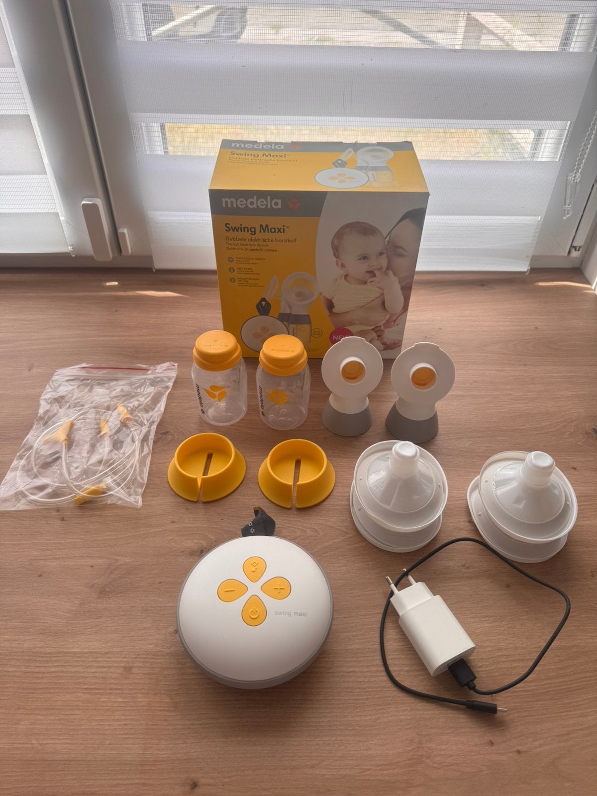 Tire-lait Medela Swing Max comme neuf, Enfants & Bébés, Enlèvement, Comme neuf, Tire-lait, Medela