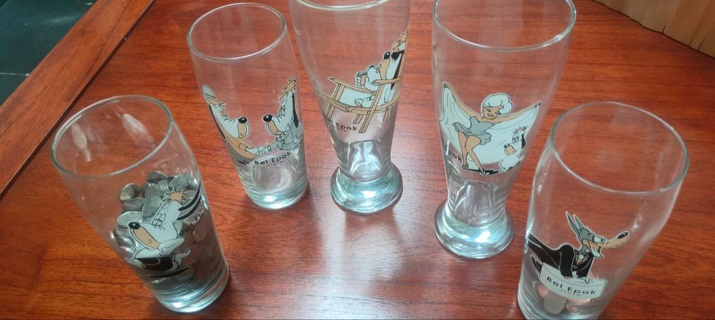 Set verzamel glazen, Verzamelen, Ophalen