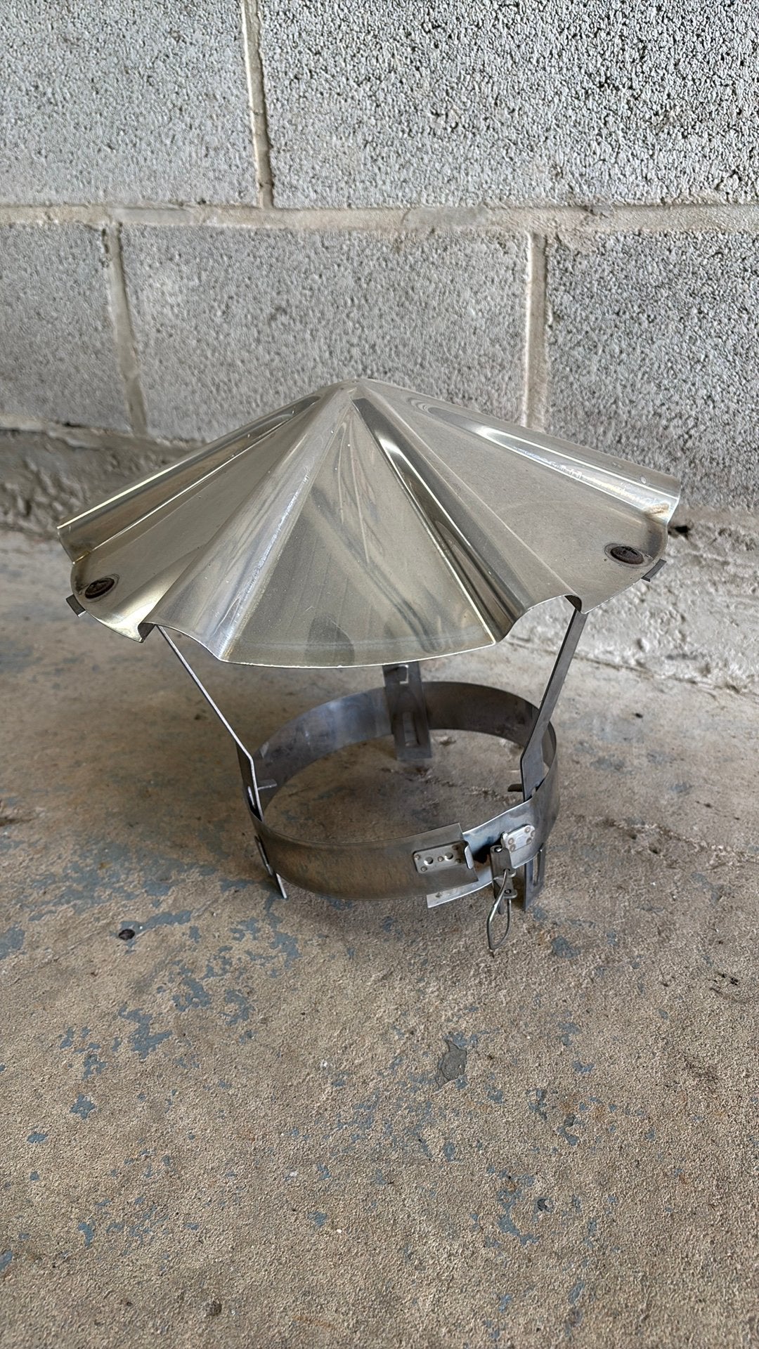 Chapeau de cheminée inox base ronde 180mm, Enlèvement, Utilisé, Ventilateur et Extracteur