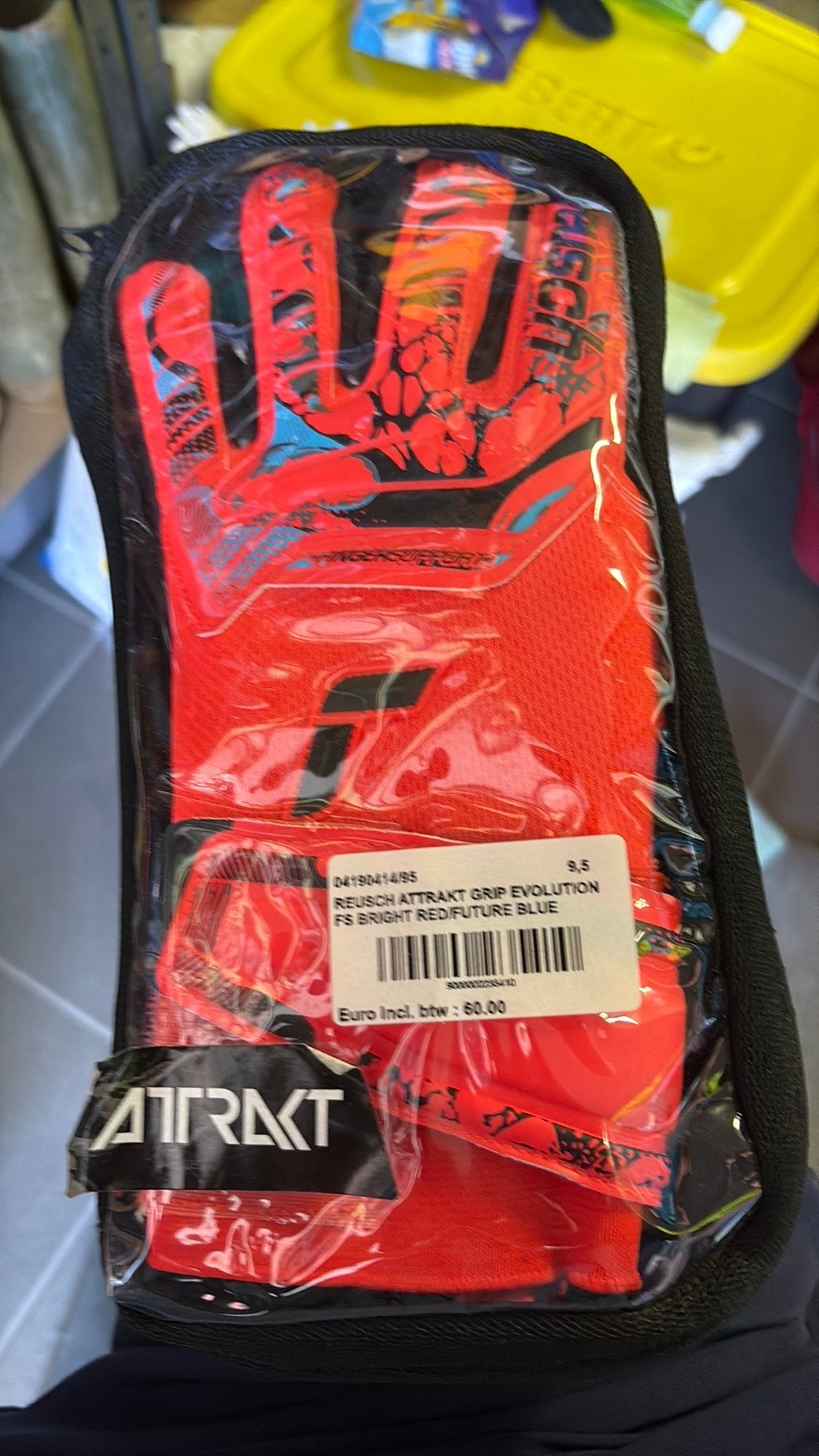 Keeperhandschoenen maat 9,5, Sport en Fitness, Voetbal, Ophalen, Nieuw, Handschoenen