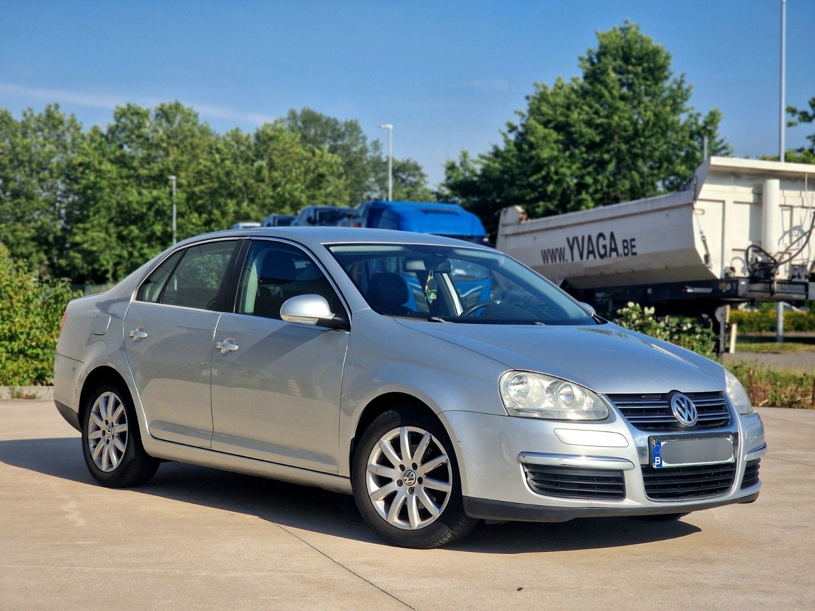 Volkswagen Jetta 1.6 benzine - 01/2009 – 196.000Km LEZ OKE, Auto's, Volkswagen, 90 kW, 1600 cc, Bedrijf, Parkeersensor