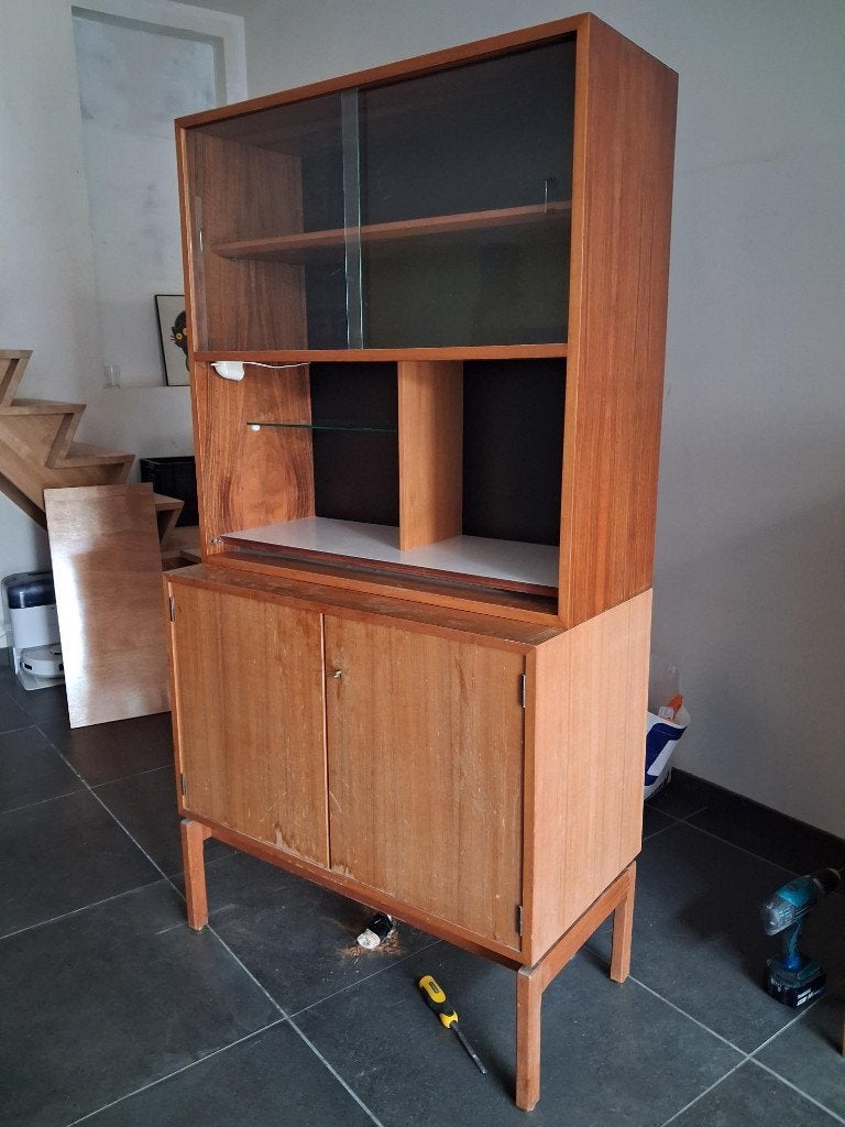 Vintage vitrine kast van den berghe-bauvers, Antiek en Kunst, Antiek | Meubels | Kasten, Ophalen