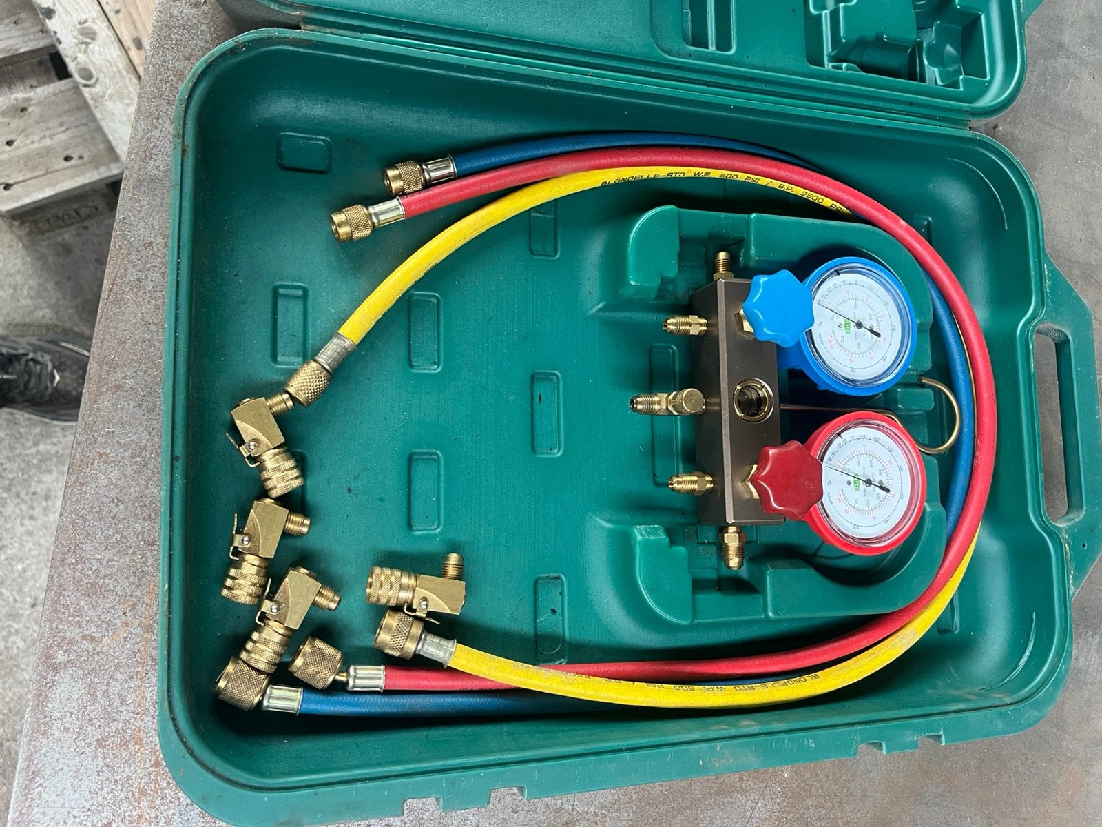 Manifold refco, Ophalen, Zo goed als nieuw