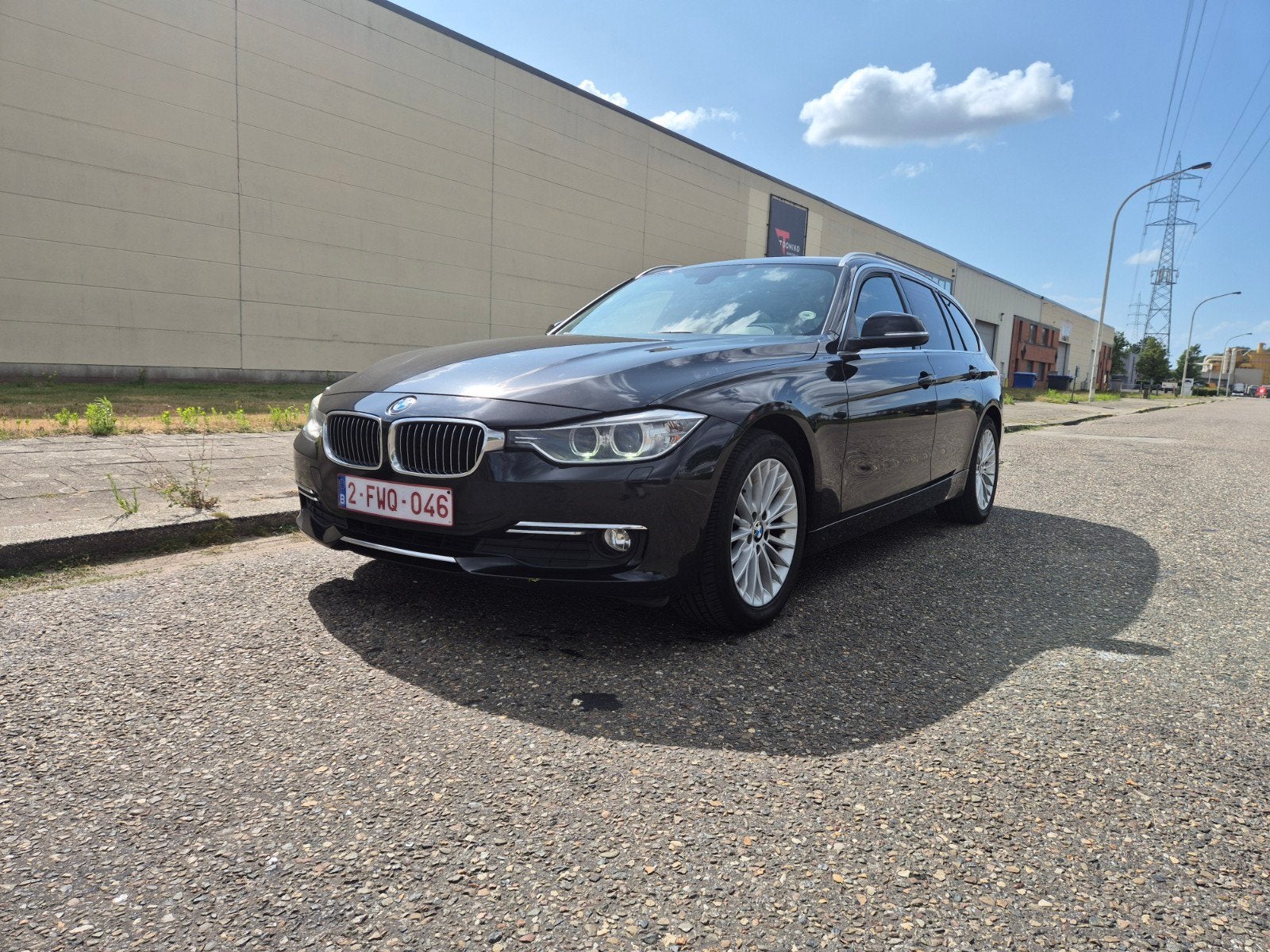 BMW 320d Touring Luxury, Autos, Cuir, Euro 5, Rétroviseurs électriques, 135 kW