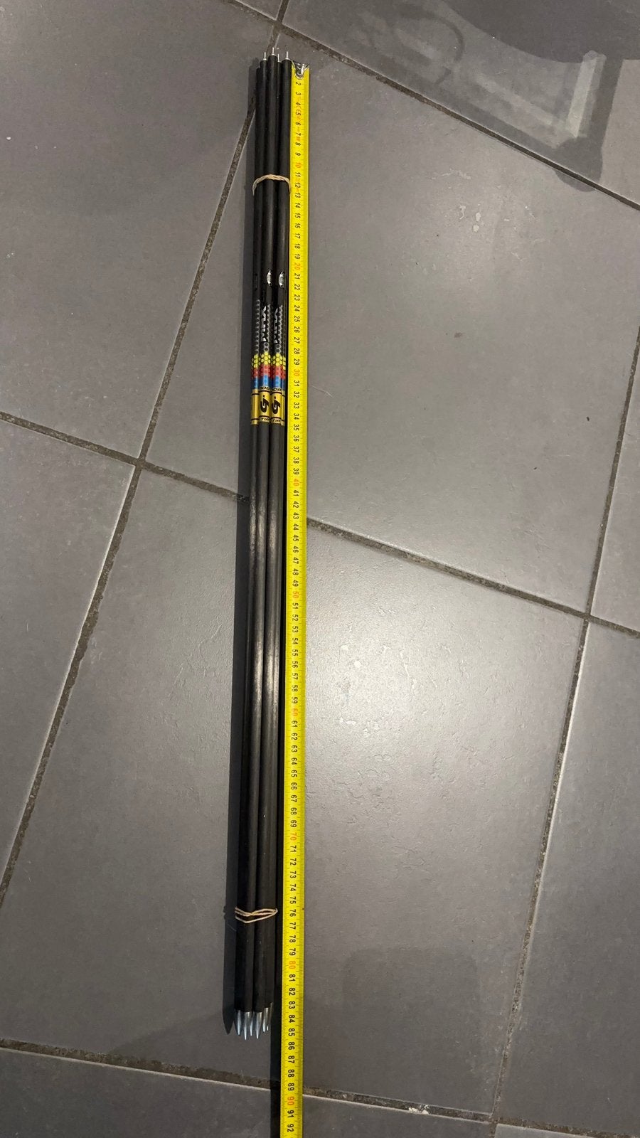 Gold Tip Nine.3 Max Plus – 8 flèches, Sport en Fitness, Ophalen of Verzenden, Gebruikt, Pijlen