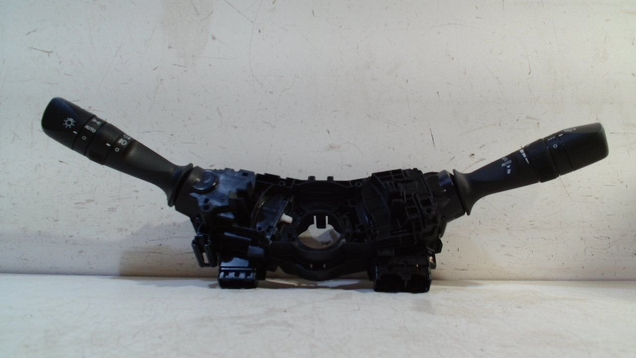 Combischakelaar Toyota RAV4, Onderdelen@venauto.nl, Van der Ven Autorecycling B.V., Gebruikt, Ettenseweg 76, 4706 PB Roosendaal, The Netherlands