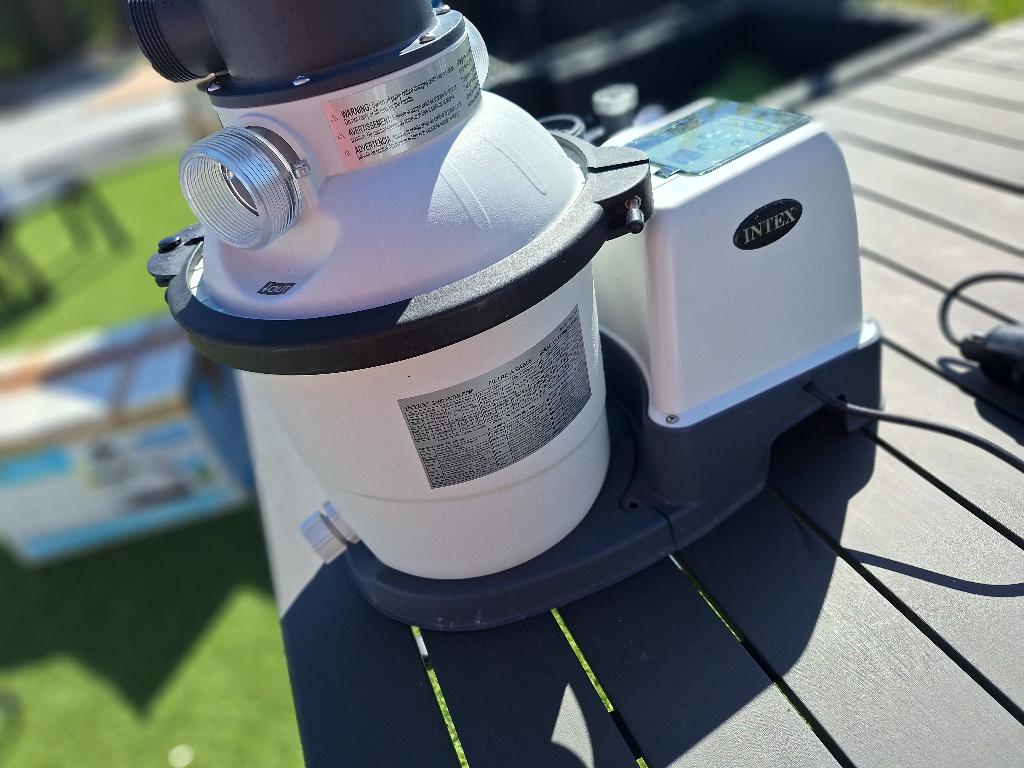 **Verkocht** Zandfilterpomp intex 4M3/u, Ophalen, Gebruikt, Filter