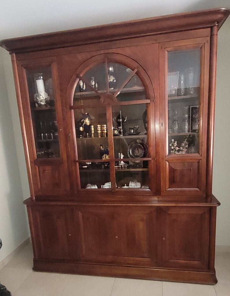 Tafel en vitrinekast in massieve kerselaar, Huis en Inrichting, Ophalen