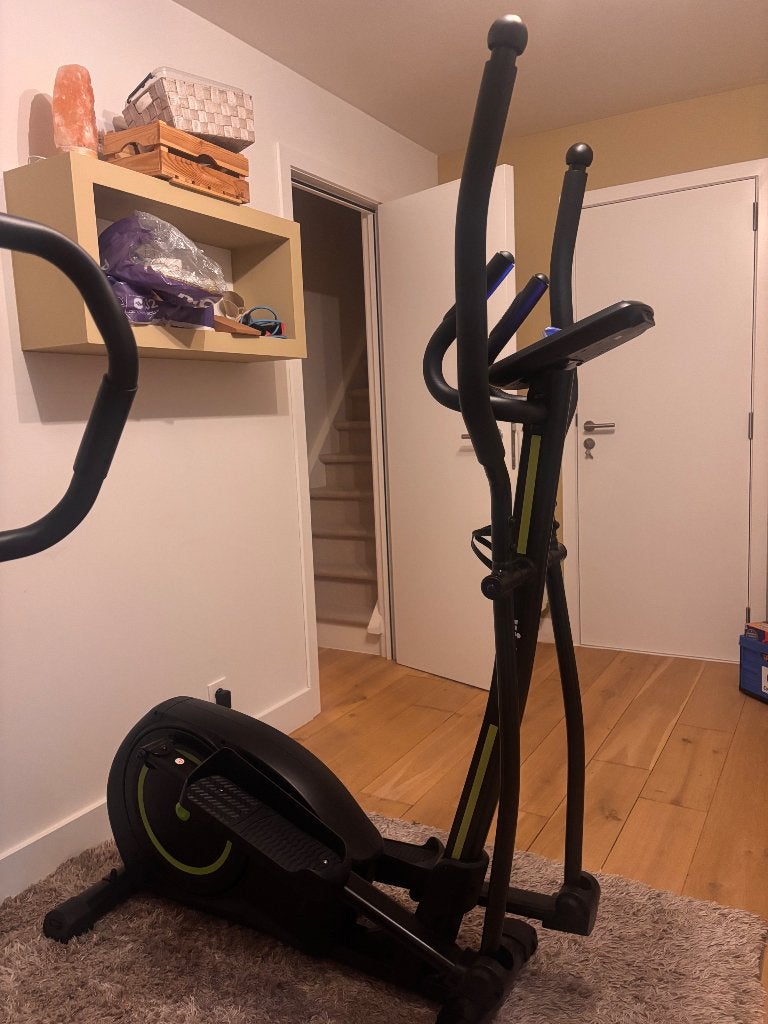 VirtuFit iConsole+ CTR 2.1 Crosstrainer – zeer goede staat, Sport en Fitness, Ophalen, Zo goed als nieuw, Crosstrainer