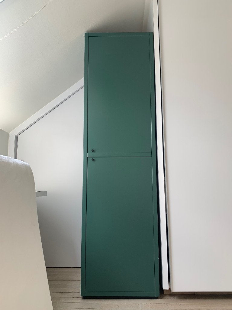 Kast groen, Enlèvement, Comme neuf