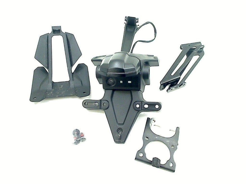 PORTE PLAQUE D'IMMATRICULATION Yamaha, Dhr. S. di Majo, Utilisé, Info@cama-motorparts.nl, P.J. Troelstraweg 8 8
3144 CX  MAASSLUIS, NL
