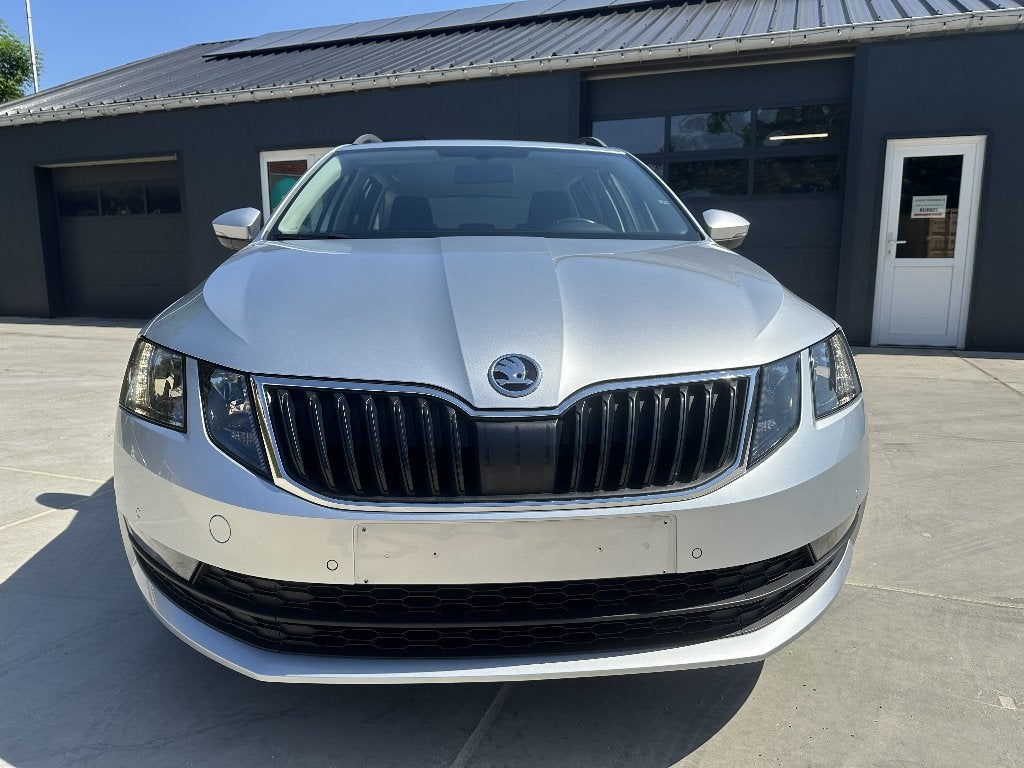 Skoda Octavia  SW 1.5 TSI ACT Ambition / Airco / 117.082 km!, Autos, Argent ou Gris, Boîte manuelle, Noir, 5 portes