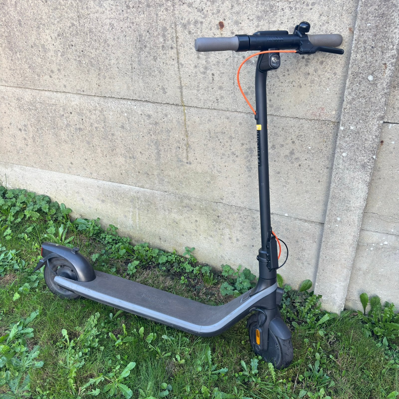 Segway Ninebot KickScooter E2 plus- defect/voor onderdelen., Fietsen en Brommers, Ophalen, Gebruikt, Elektrische step (E-scooter)