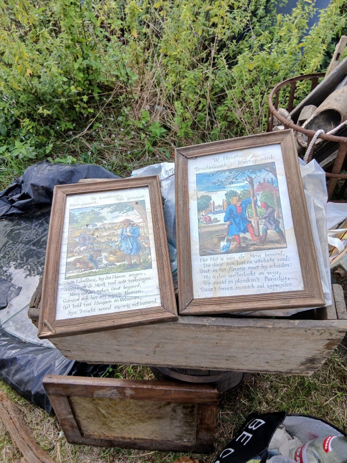oude kadertjes met spreuken., Ophalen