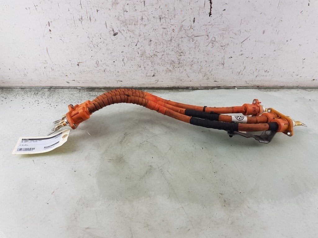 CÂBLE HT (HAUTE TENSION) Volkswagen Golf VII (AUA), Volkswagen, Utilisé, Lisa.Scalzo@aptiv.com, Aptiv PLC