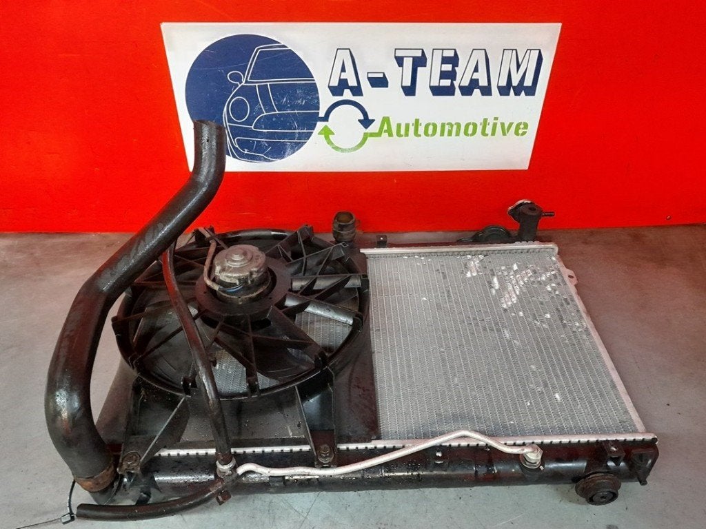 RADIATEUR Hyundai Coupe (01-1996/04-2002), Auto-onderdelen, Hyundai Motor Deutschland GmbH, Gebruikt, Kaiserleipromenade 5
63067  Offenbach am Main, DE