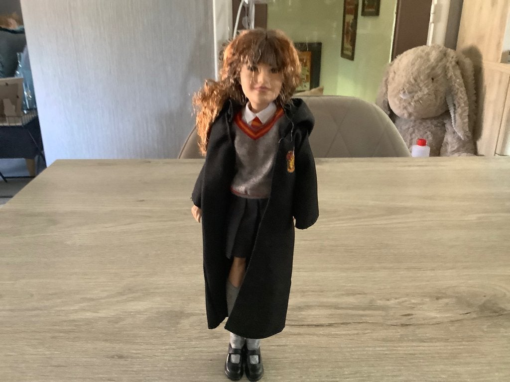 Harry Potter Hermelien Griffel character (27 cm), Verzamelen, Harry Potter, Gebruikt, Actiefiguurtje, Ophalen of Verzenden
