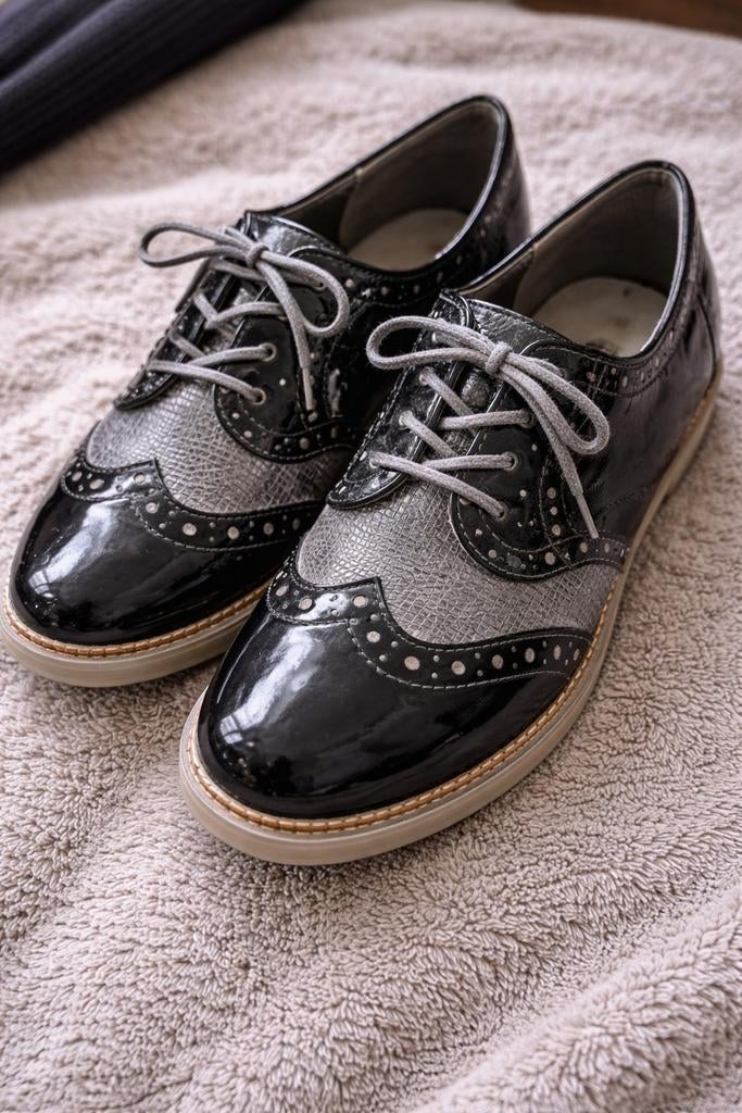 Derby noir & gris – Taille 37 – Style chic & confortable, Neuf, My b, Enlèvement ou Envoi, Chaussures