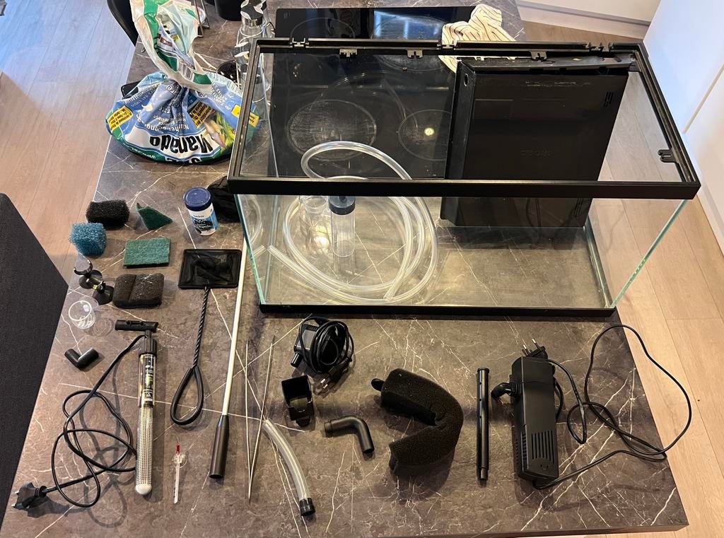 Aquarium 58L complet, Dieren en Toebehoren, Vissen | Aquaria en Toebehoren, Zo goed als nieuw, Leeg aquarium, Ophalen