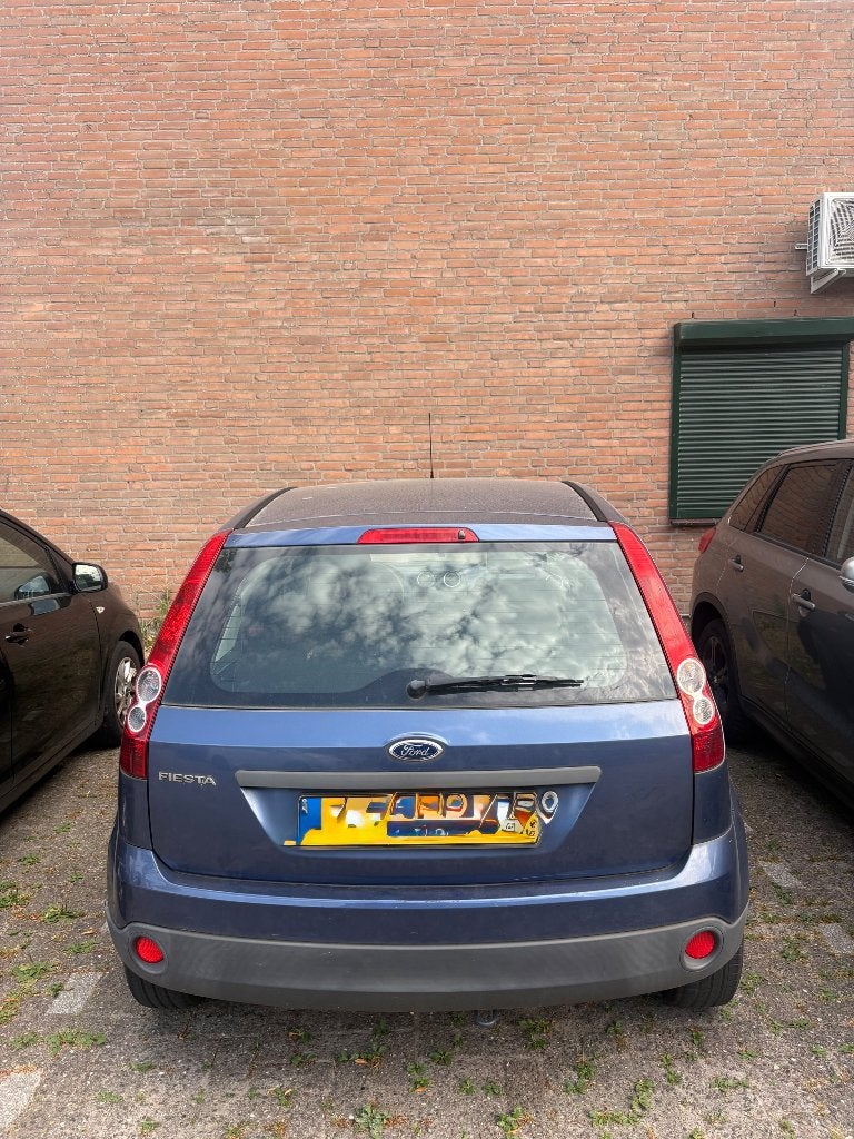 Ford, Auto's, Ford, Voorwielaandrijving, Stof, Zwart, 4 cilinders