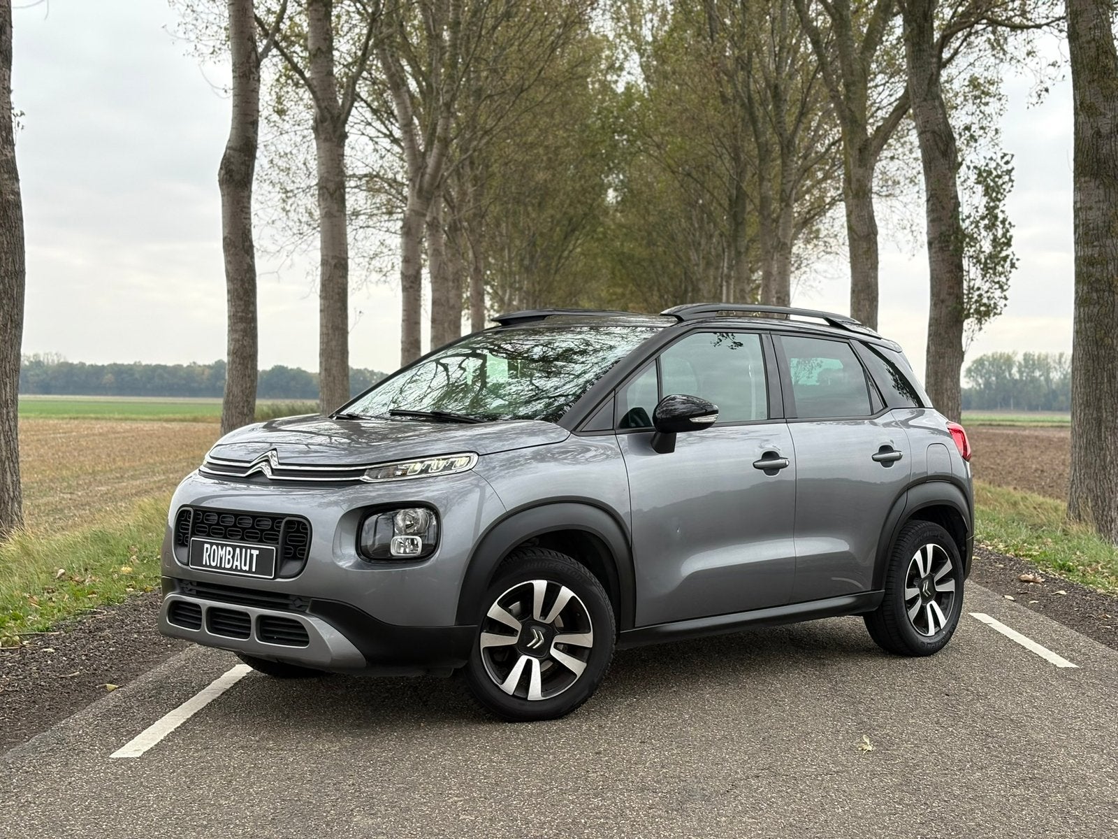 Citroen C3 AIRCROSS / 1.2 benzine / 48 DKM / NWE RIEM / NAVI, Voorwielaandrijving, Bedrijf, Handgeschakeld, Dealer onderhouden