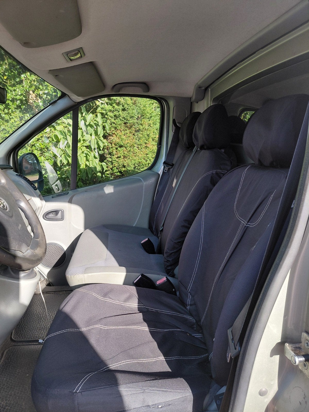 opel vivaro, Auto's, Voorwielaandrijving, 4 deurs, Stof, Grijs