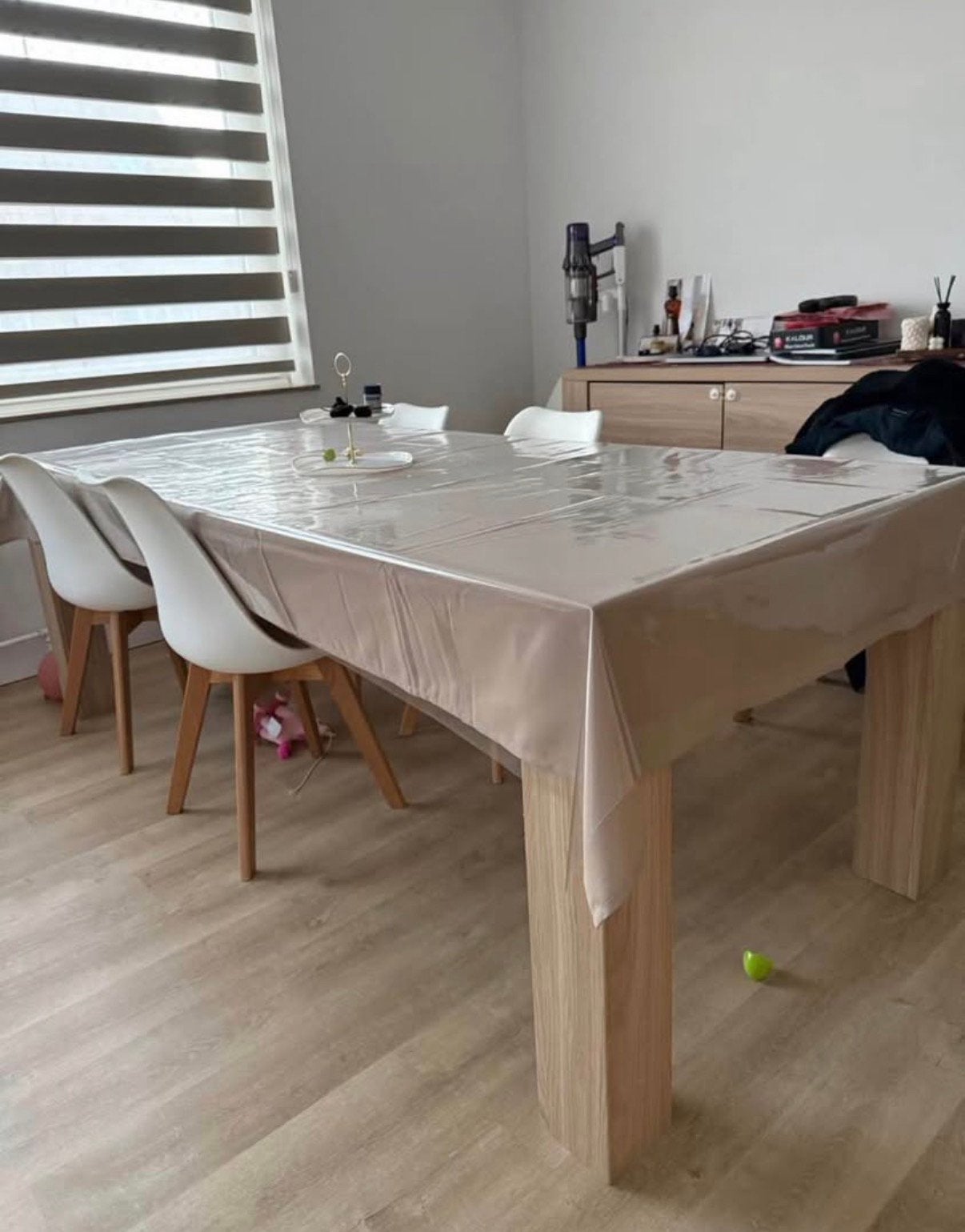 Table à manger: 220cm x 95cm et hauteur 75cm, Maison & Meubles, Enlèvement, Comme neuf
