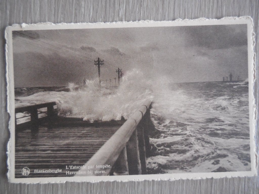 postkaart Blankenberge Storm, Ophalen of Verzenden, 1940 tot 1960, Gelopen, West-Vlaanderen