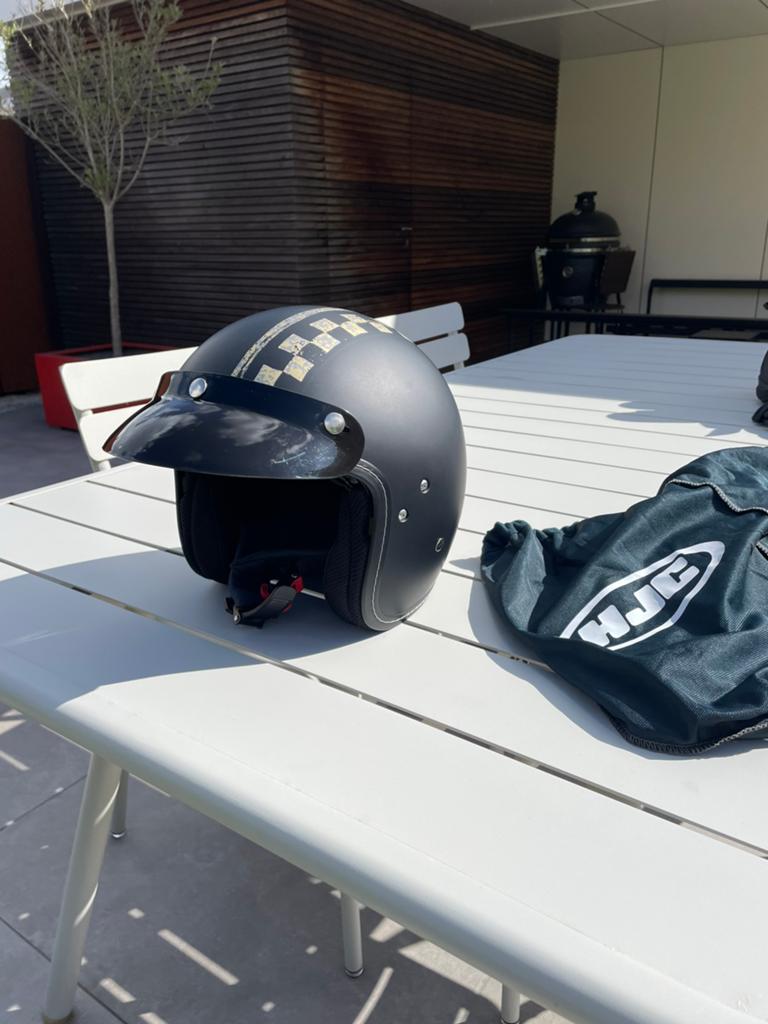 Motorhelm (jethelm), Ophalen, Jethelm, HJC